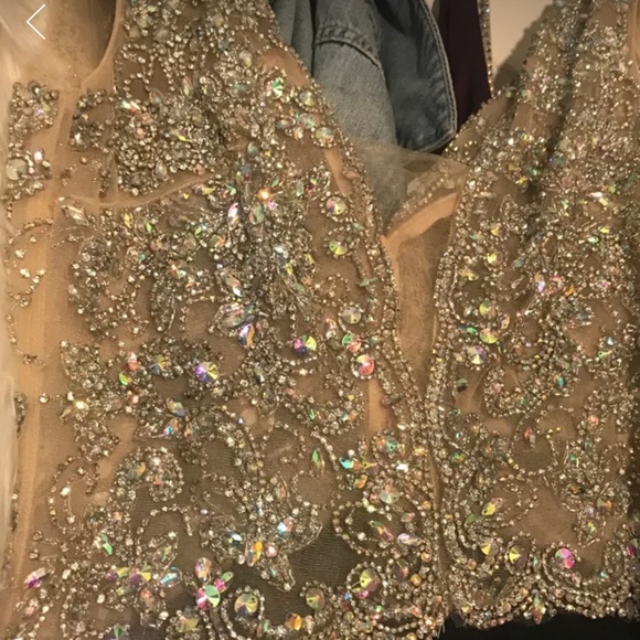 PROM DRESS - Picture 2 of 5